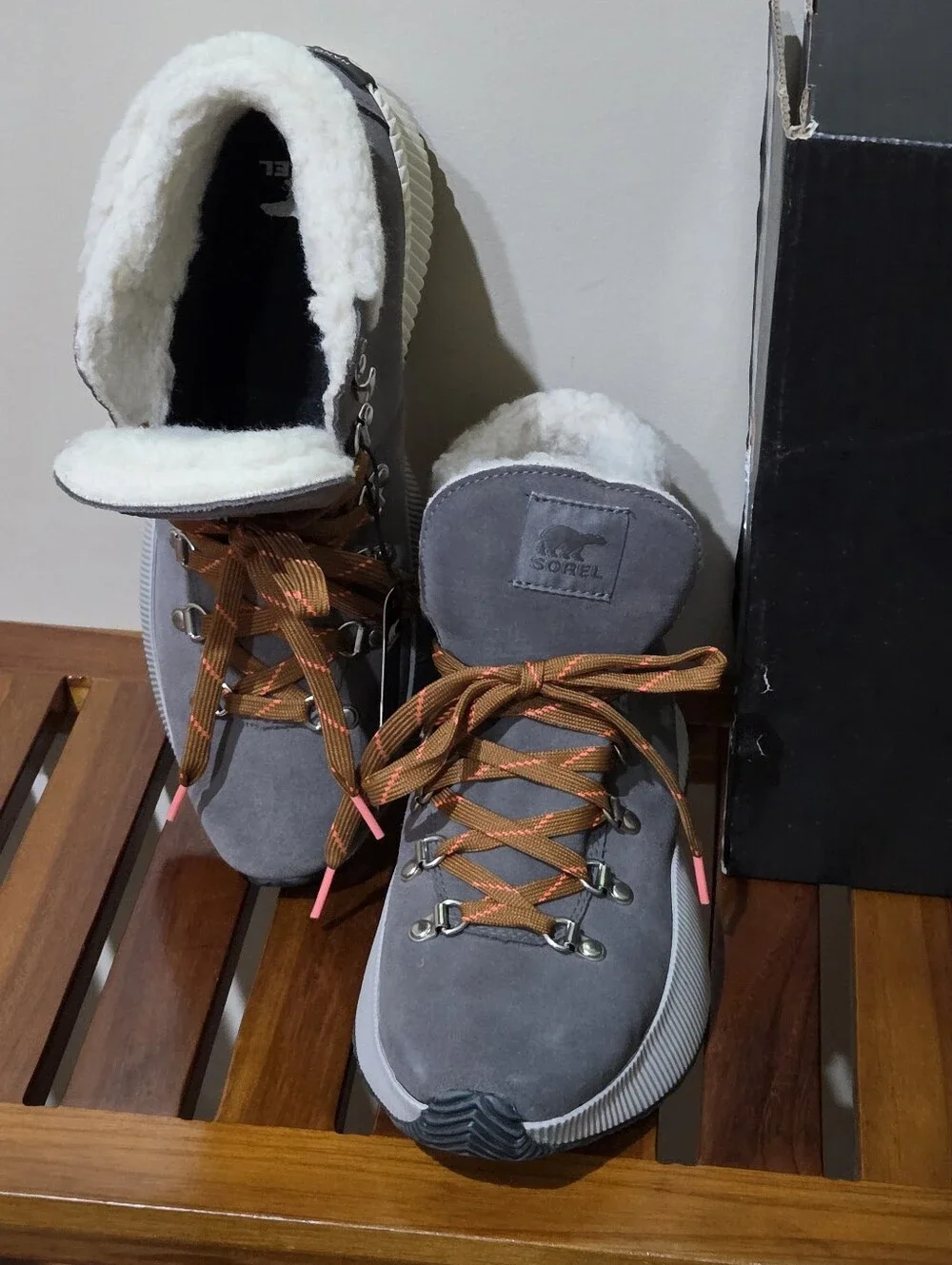 Sorel Out N About lll Conquest Quarry, Fawn Suede Shearling-Lined Winter Boots